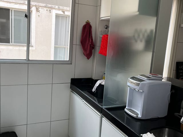 Apartamento 2 quartos e 1 banheiro, à venda, no bairro Parque Maracanã em Contagem