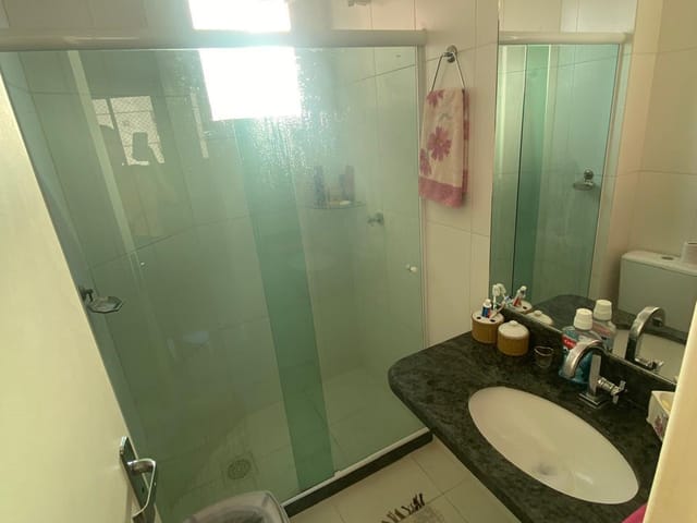 Apartamento 3 quartos e 2 banheiros, à venda, no bairro castanheira em Guarapari
