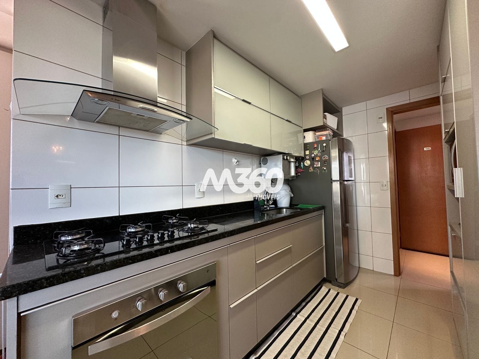 Apartamento à venda com 3 quartos, 99m² - Foto 9