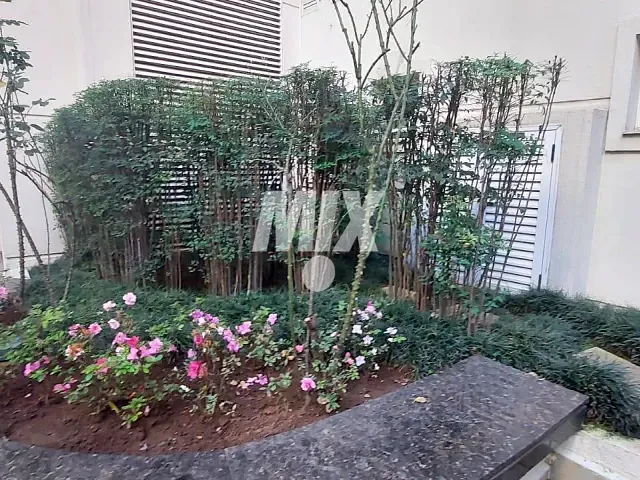 Apartamento 3 quartos e 4 banheiros, para alugar, no bairro Moema em São Paulo
