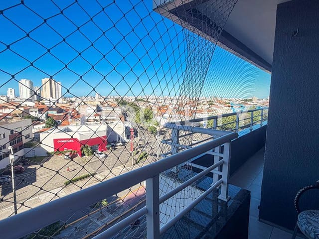 Apartamento 3 quartos e 2 banheiros, à venda, no bairro Pici em Fortaleza