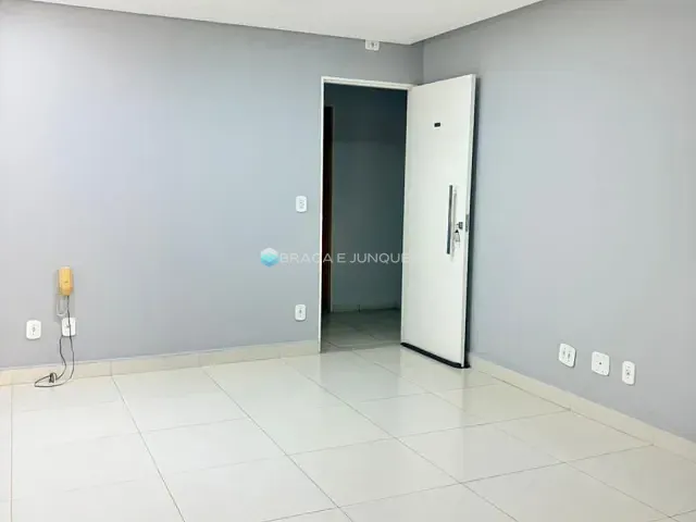 Apartamento 2 quartos e 2 banheiros, para alugar, no bairro Vila Redentora em São José do Rio Preto