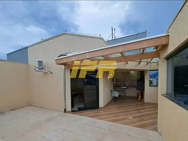Cobertura / Penthouse 2 quartos e 1 banheiro, à venda, no bairro Itaguá em Ubatuba
