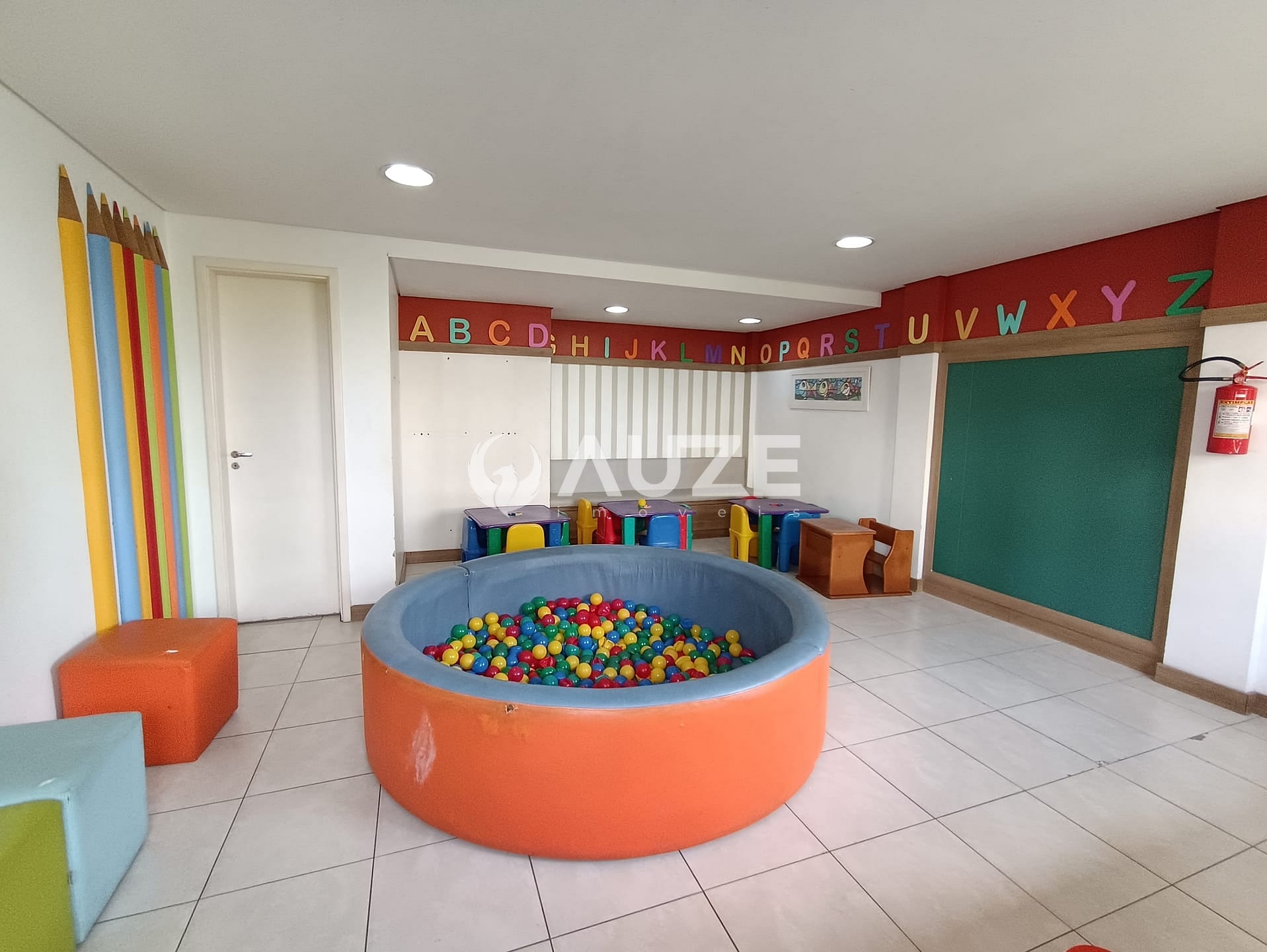 Apartamento à venda com 2 quartos, 52m² - Foto 38