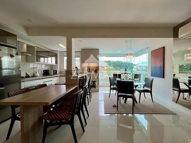 Apartamento com 152m² 3 quartos e 3 banheiros, à venda, no bairro Victor Konder em Blumenau