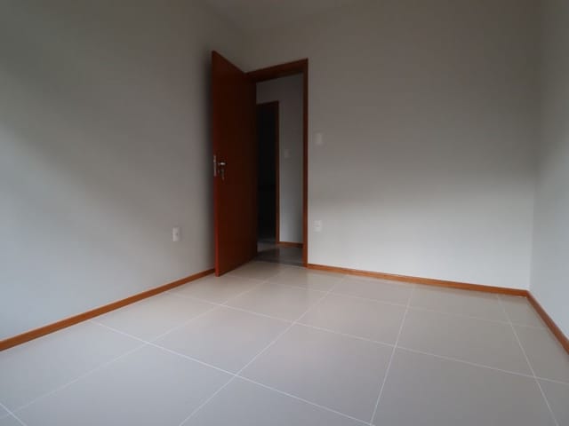 Apartamento 2 quartos e 1 banheiro, à venda, no bairro Santa Helena em Juiz de Fora