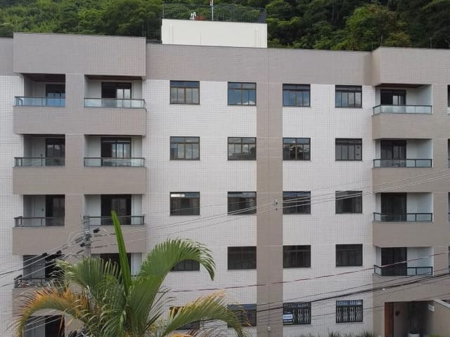 Apartamento 2 quartos e 1 banheiro, à venda, no bairro Santa Helena em Juiz de Fora