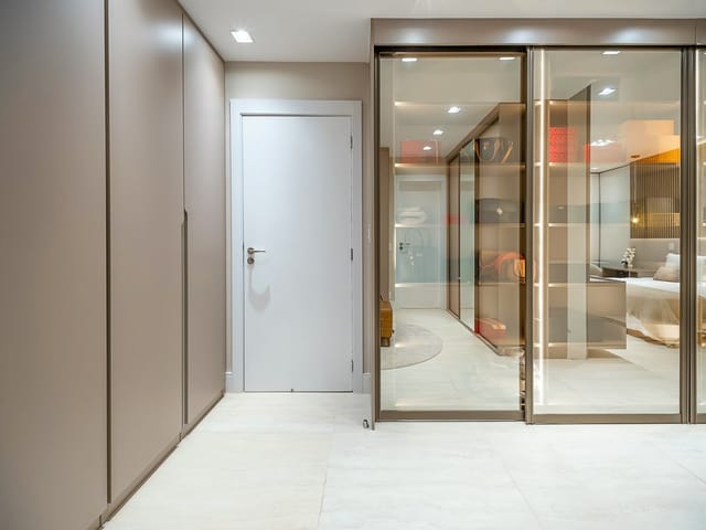 Apartamento com 266m² 4 quartos e 5 banheiros, à venda ou para alugar, no bairro Barra da Tijuca em Rio de Janeiro