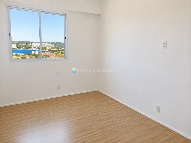Apartamento 2 quartos e 2 banheiros, à venda, no bairro Jardim Ouro Verde em São José do Rio Preto