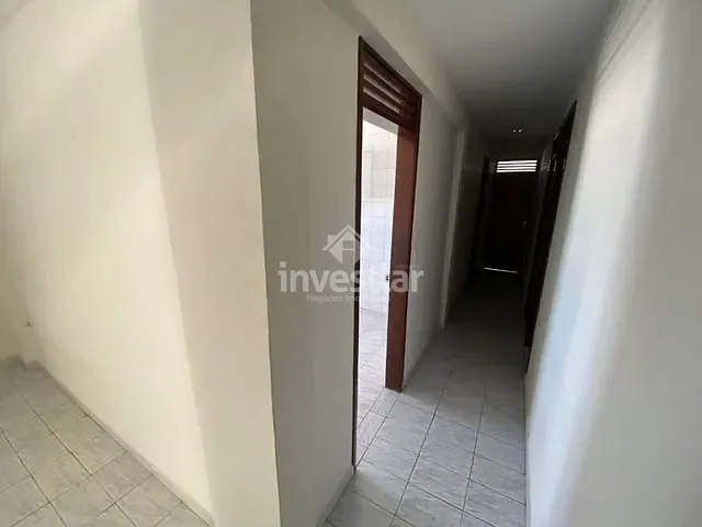 Apartamento 3 quartos e 2 banheiros, para alugar, no bairro Universitário em Campina Grande
