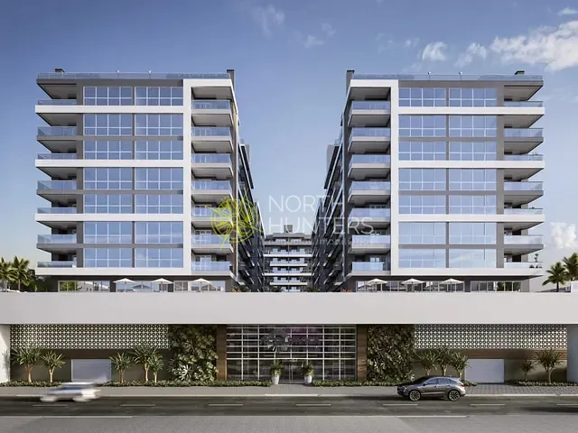 Apartamento com 244m² 3 quartos e 3 banheiros, à venda, no bairro Centro em Imbituba