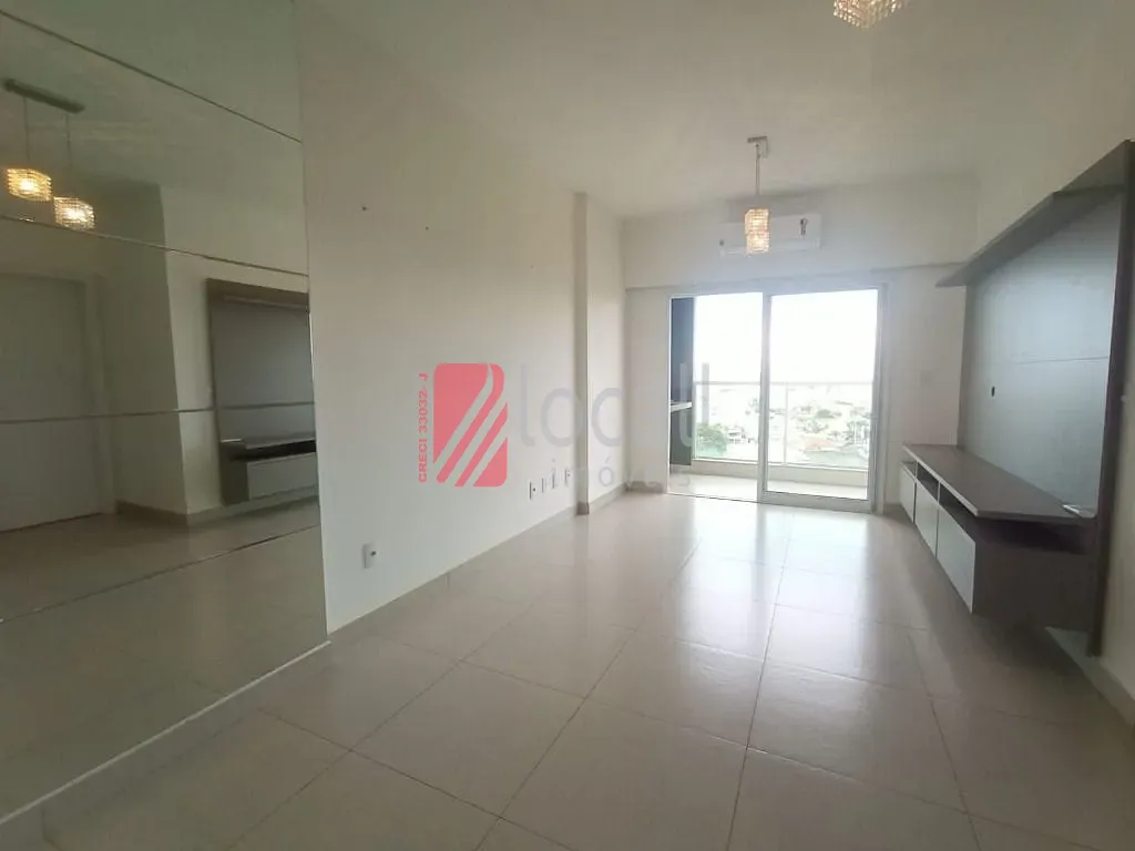 Apartamento com 3 quartos para aluguel, 96m² — foto 2 de 29