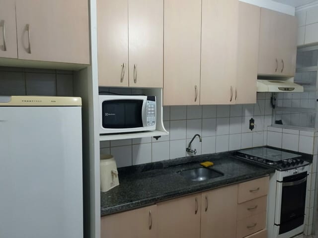Apartamento com 76m² 3 quartos e 1 banheiro, à venda, no bairro Vargem do Bom Jesus em Florianópolis