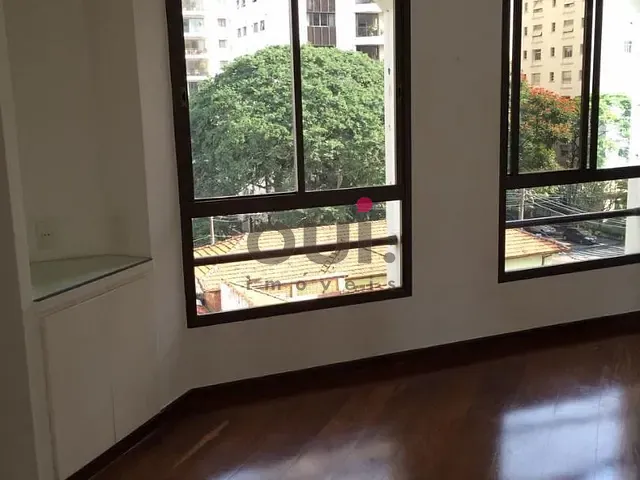 Apartamento 4 quartos e 6 banheiros, à venda ou para alugar, no bairro Vila Nova Conceição em São Paulo