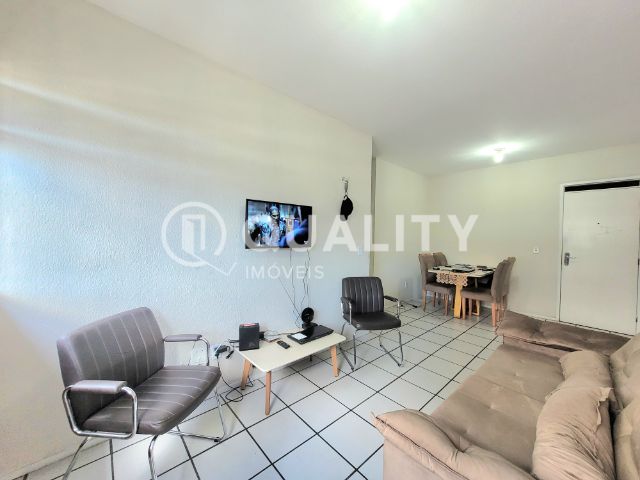 Apartamento 3 quartos e 3 banheiros, à venda, no bairro São Gerardo em Fortaleza
