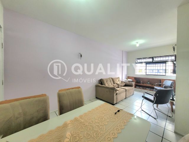 Apartamento 3 quartos e 3 banheiros, à venda, no bairro São Gerardo em Fortaleza