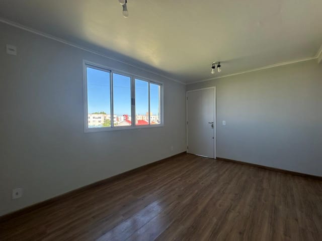 Apartamento com 53m² 2 quartos e 1 banheiro, à venda, no bairro São Gonçalo em Pelotas
