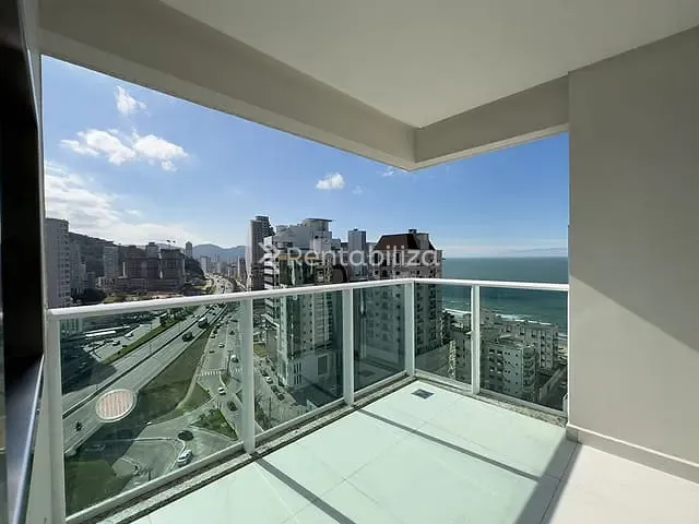 Apartamento com 312m² 4 quartos e 4 banheiros, à venda, no bairro Meia Praia em Itapema