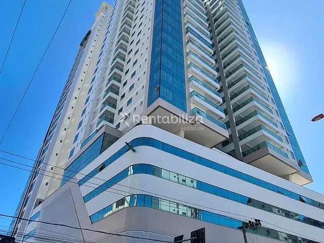 Apartamento com 312m² 4 quartos e 4 banheiros, à venda, no bairro Meia Praia em Itapema