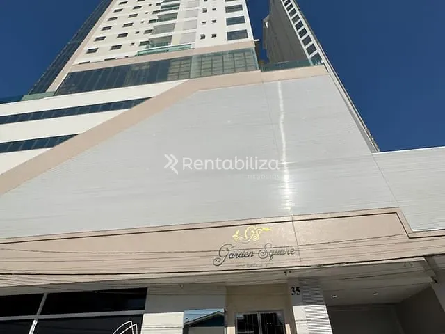 Apartamento com 312m² 4 quartos e 4 banheiros, à venda, no bairro Meia Praia em Itapema