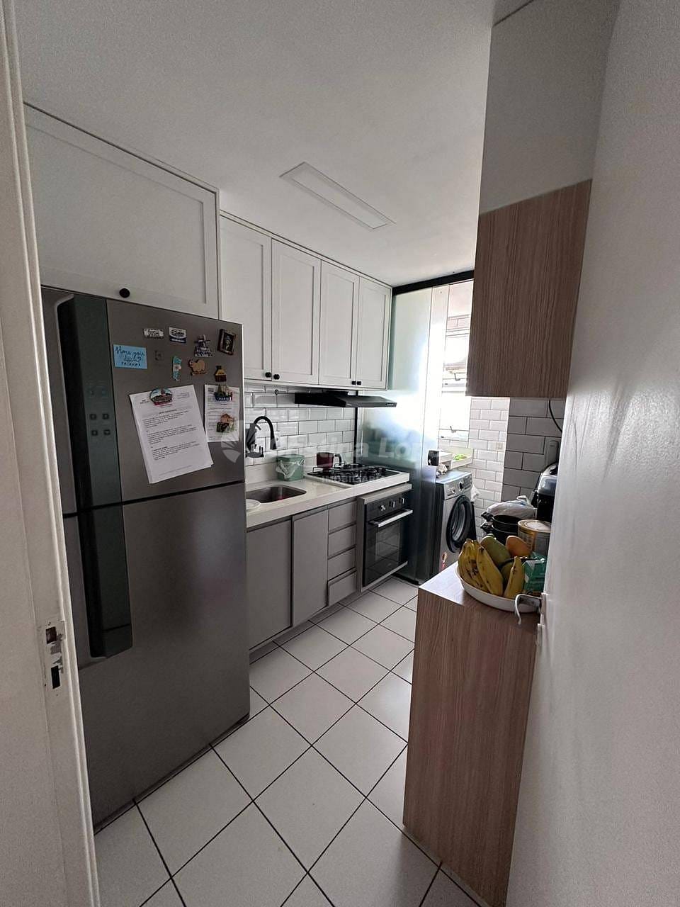 Apartamento à venda com 3 quartos, 70m² - Foto 2