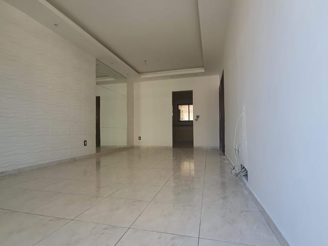 Apartamento com 140m² 3 quartos e 1 banheiro, para alugar, no bairro Vila Valqueire em Rio de Janeiro