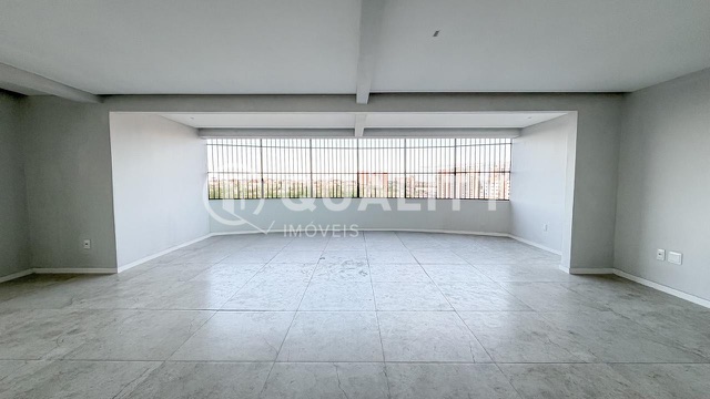 Apartamento com 251m² 4 quartos e 6 banheiros, à venda, no bairro Papicu em Fortaleza