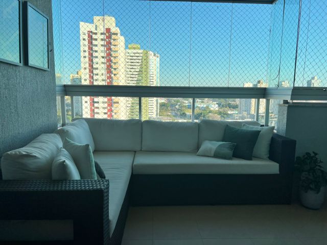 Apartamento com 294m² 4 quartos e 5 banheiros, à venda, no bairro Santa Fé em Campo Grande