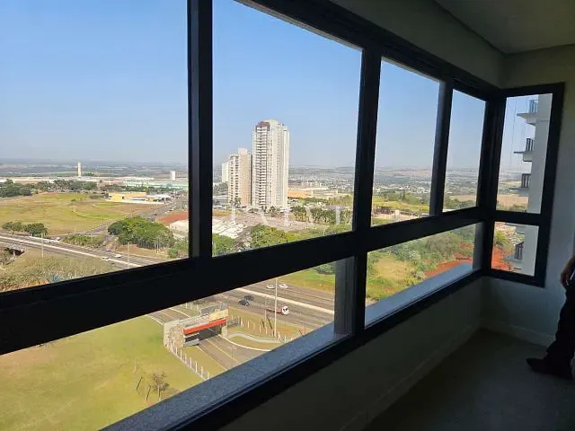 Apartamento com 136m² 3 quartos e 3 banheiros, à venda, no bairro Gleba Fazenda Palhano em Londrina