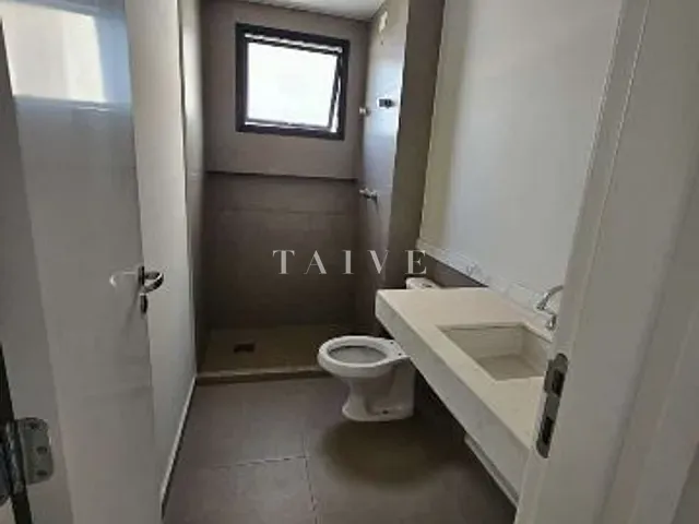 Apartamento com 136m² 3 quartos e 3 banheiros, à venda, no bairro Gleba Fazenda Palhano em Londrina