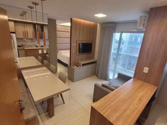 Apartamento 1 quarto e 1 banheiro, para alugar, no bairro Setor Bueno em Goiânia