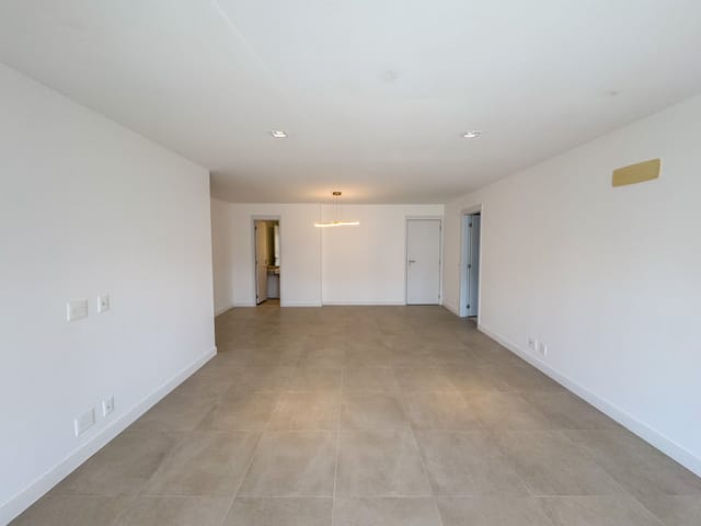 Apartamento com 184m² 4 quartos e 4 banheiros, à venda ou para alugar, no bairro Barra da Tijuca em Rio de Janeiro