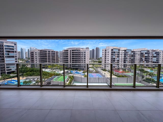 Apartamento com 184m² 4 quartos e 4 banheiros, à venda ou para alugar, no bairro Barra da Tijuca em Rio de Janeiro