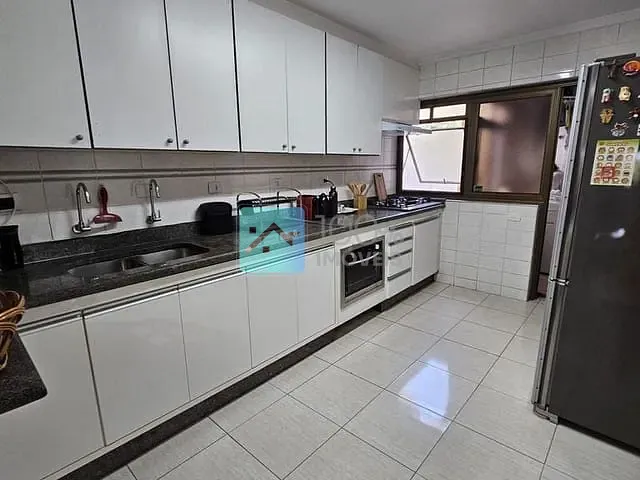 Apartamento com 199m² 4 quartos e 5 banheiros, à venda, no bairro JARDIM APOLO em São José dos Campos
