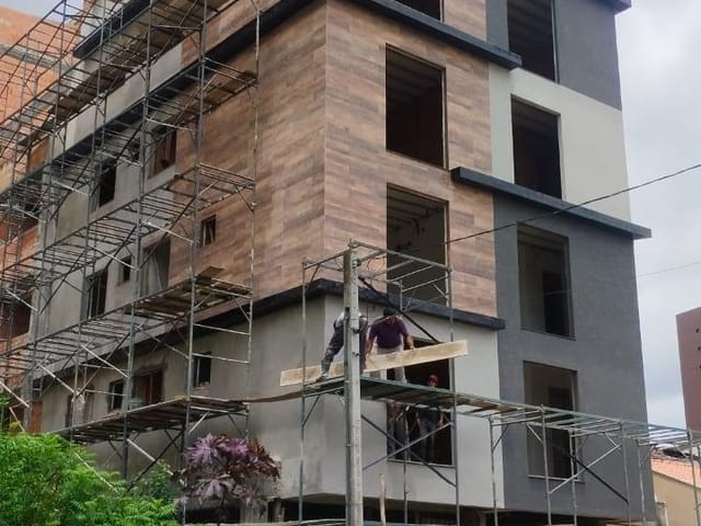 Apartamento 3 quartos e 2 banheiros, à venda, no bairro Três Marias em São José dos Pinhais