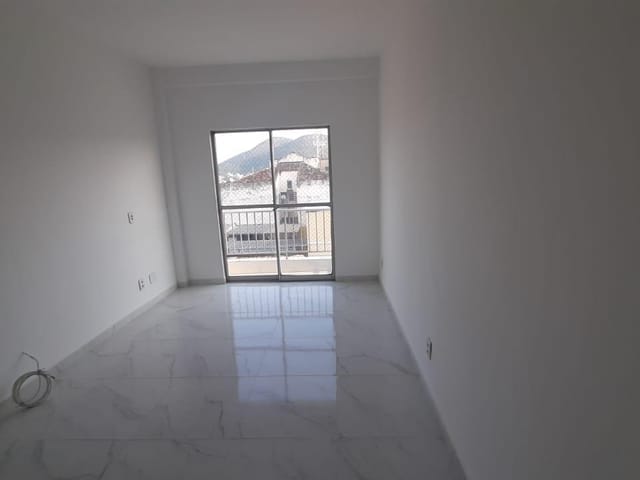 Apartamento com 54m² 2 quartos e 2 banheiros, para alugar, no bairro Vila Valqueire em Rio de Janeiro