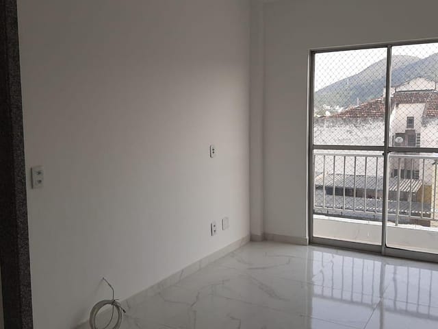 Apartamento com 54m² 2 quartos e 2 banheiros, para alugar, no bairro Vila Valqueire em Rio de Janeiro