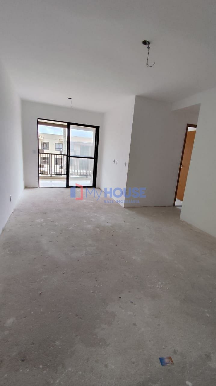 Apartamento à venda com 3 quartos, 70m² - Foto 3