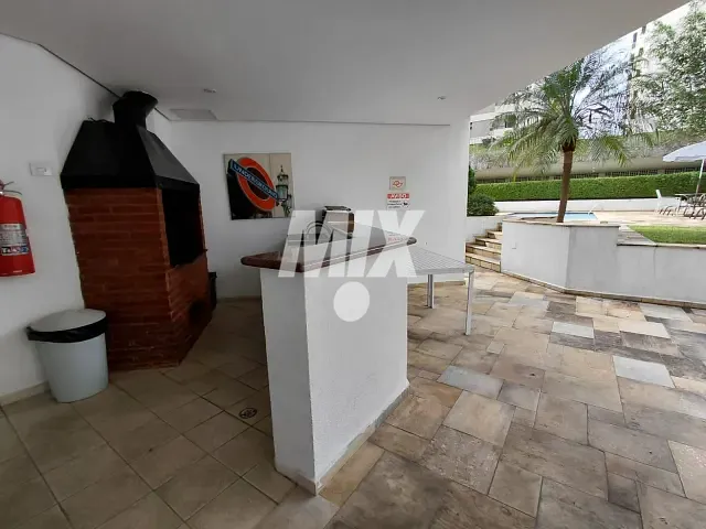 Apartamento 2 quartos e 3 banheiros, à venda ou para alugar, no bairro Indianópolis em São Paulo