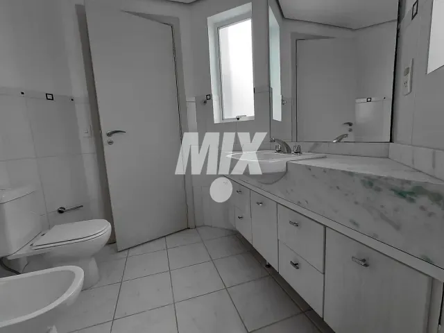 Apartamento 2 quartos e 3 banheiros, à venda ou para alugar, no bairro Indianópolis em São Paulo