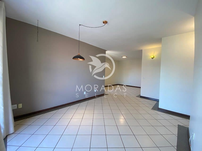 Apartamento à venda com 3 quartos, 129m² - Foto 1