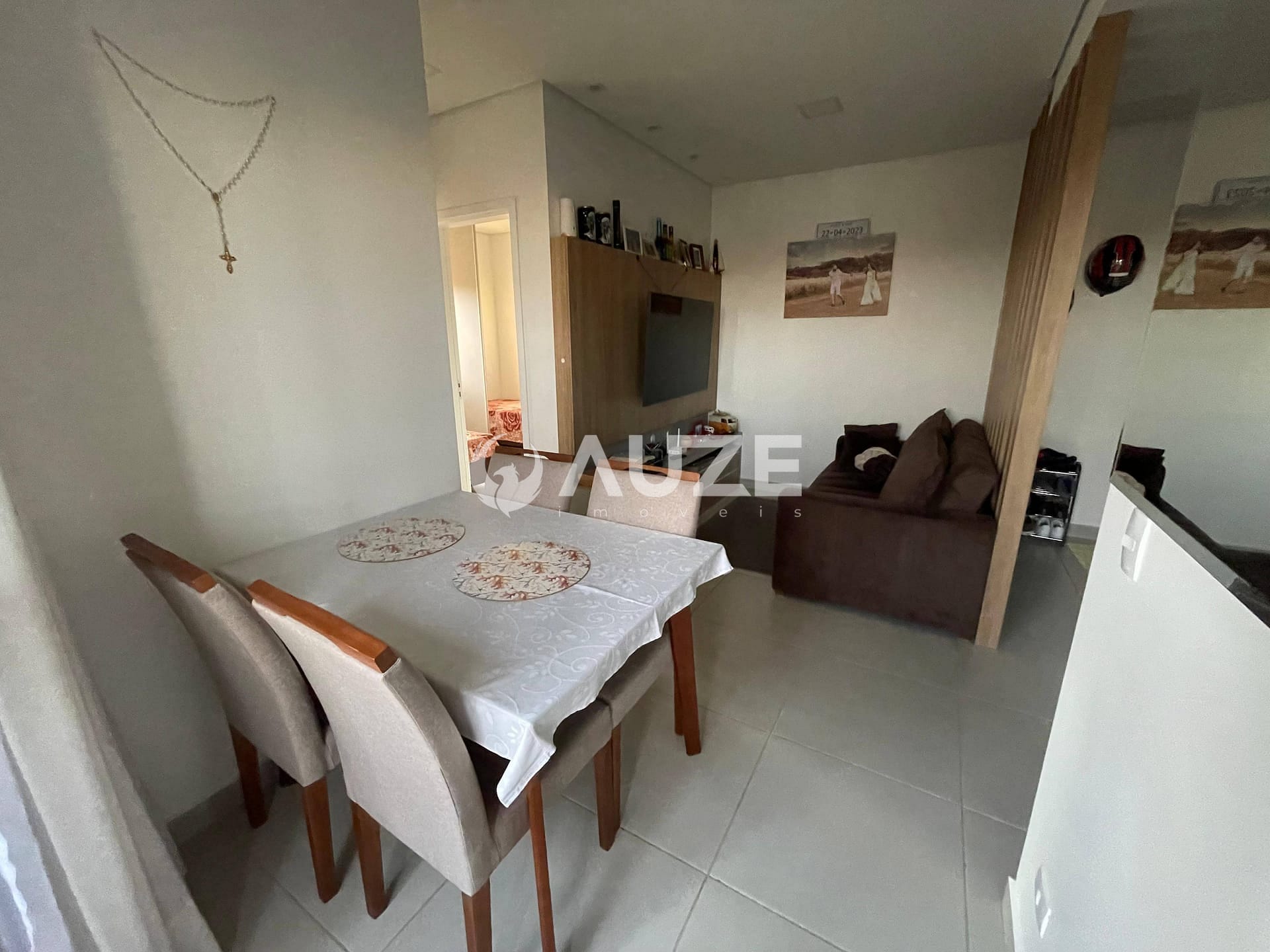 Apartamento à venda com 2 quartos, 48m² - Foto 2