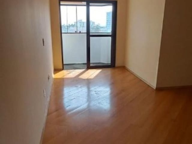 Apartamento 3 quartos e 2 banheiros, para alugar, no bairro Jardim Stella em Santo André