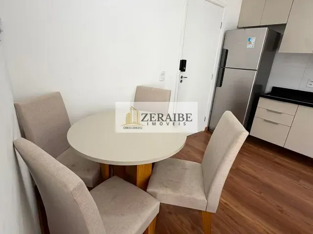 Apartamento 2 quartos e 1 banheiro, para alugar, no bairro Picanço em Guarulhos