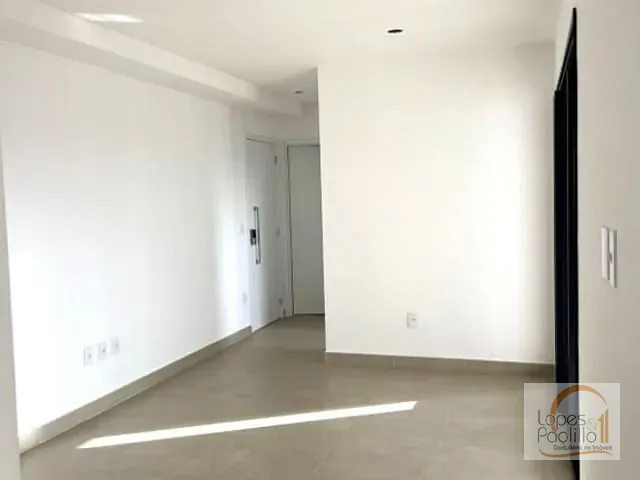 Apartamento com 80m² 2 quartos e 2 banheiros, à venda ou para alugar, no bairro Alvinópolis em Atibaia