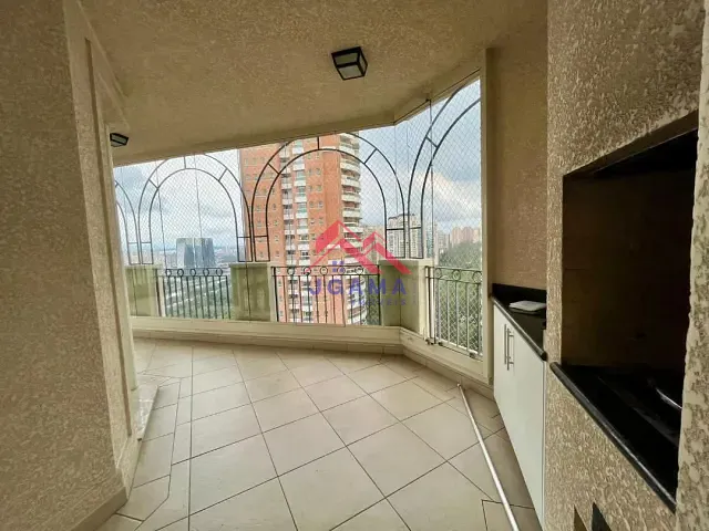 Apartamento 4 quartos e 6 banheiros, à venda ou para alugar, no bairro Jardim Fonte do Morumbi em São Paulo