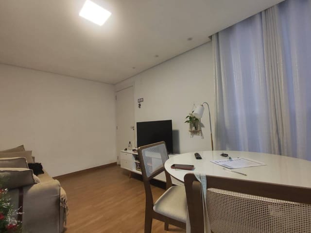 Apartamento 2 quartos e 1 banheiro, à venda, no bairro Nossa Senhora da Conceição em Contagem