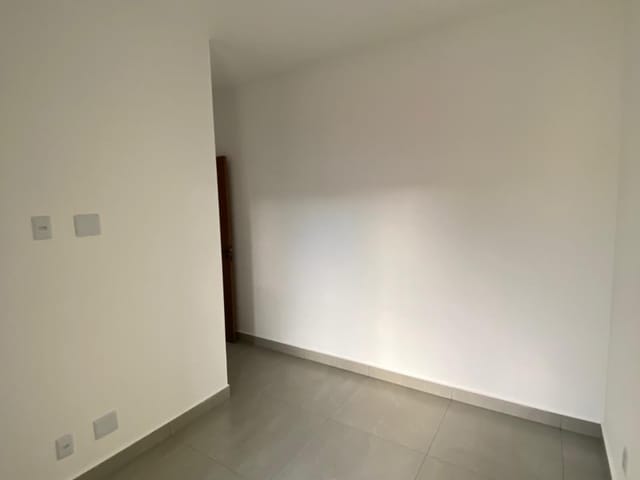 Apartamento 2 quartos e 2 banheiros, para alugar, no bairro Residencial Campos Olivotti em Extrema