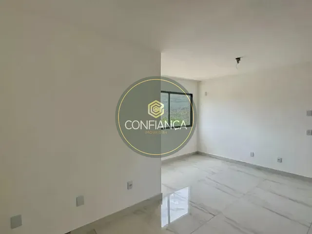 Apartamento 3 quartos e 2 banheiros, à venda, no bairro Santa Cruz em Belo Horizonte