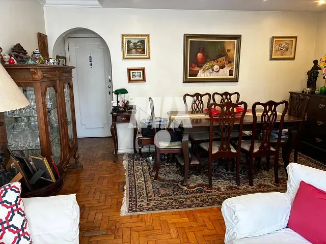 Apartamento 2 quartos e 2 banheiros, à venda, no bairro Moema em São Paulo